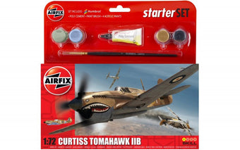 Airfix A55101 Curtiss Tomahawk IIB Starter Set